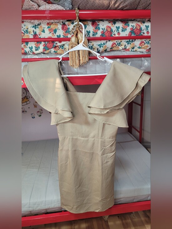 TCEC Dresses & Skirts - TCEC Beige Ruffle-Trim Midi Sheath Dress Size Small